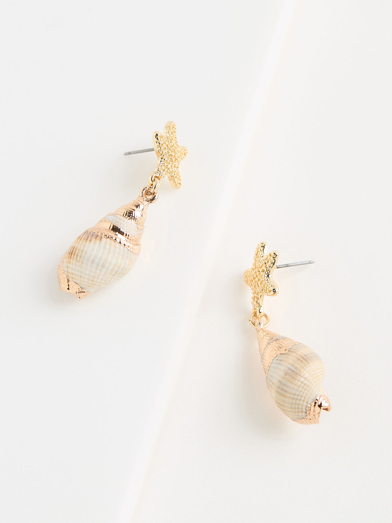 Natural/Gold Sea Shell Earrings