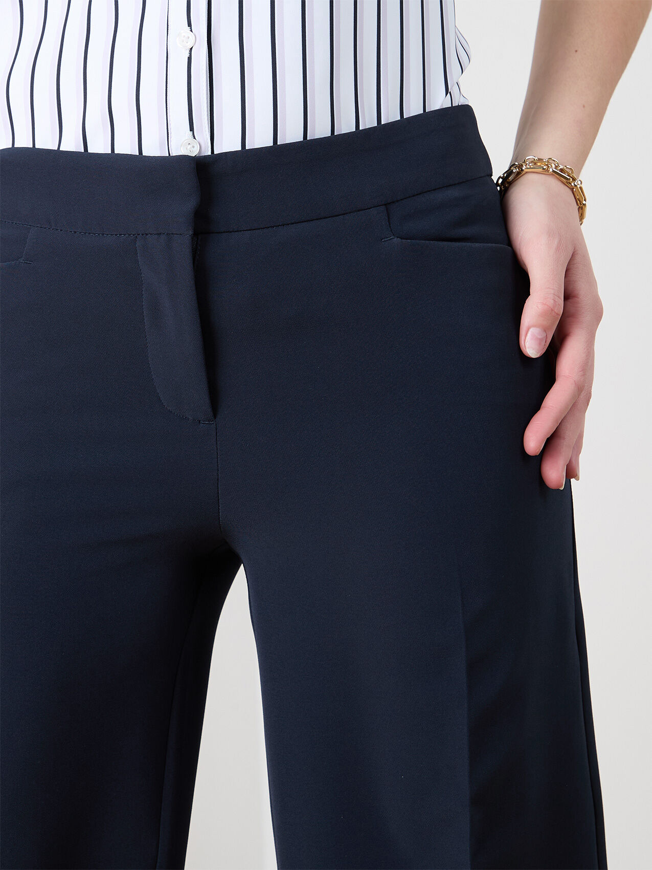 Morgan Navy Crop Pant