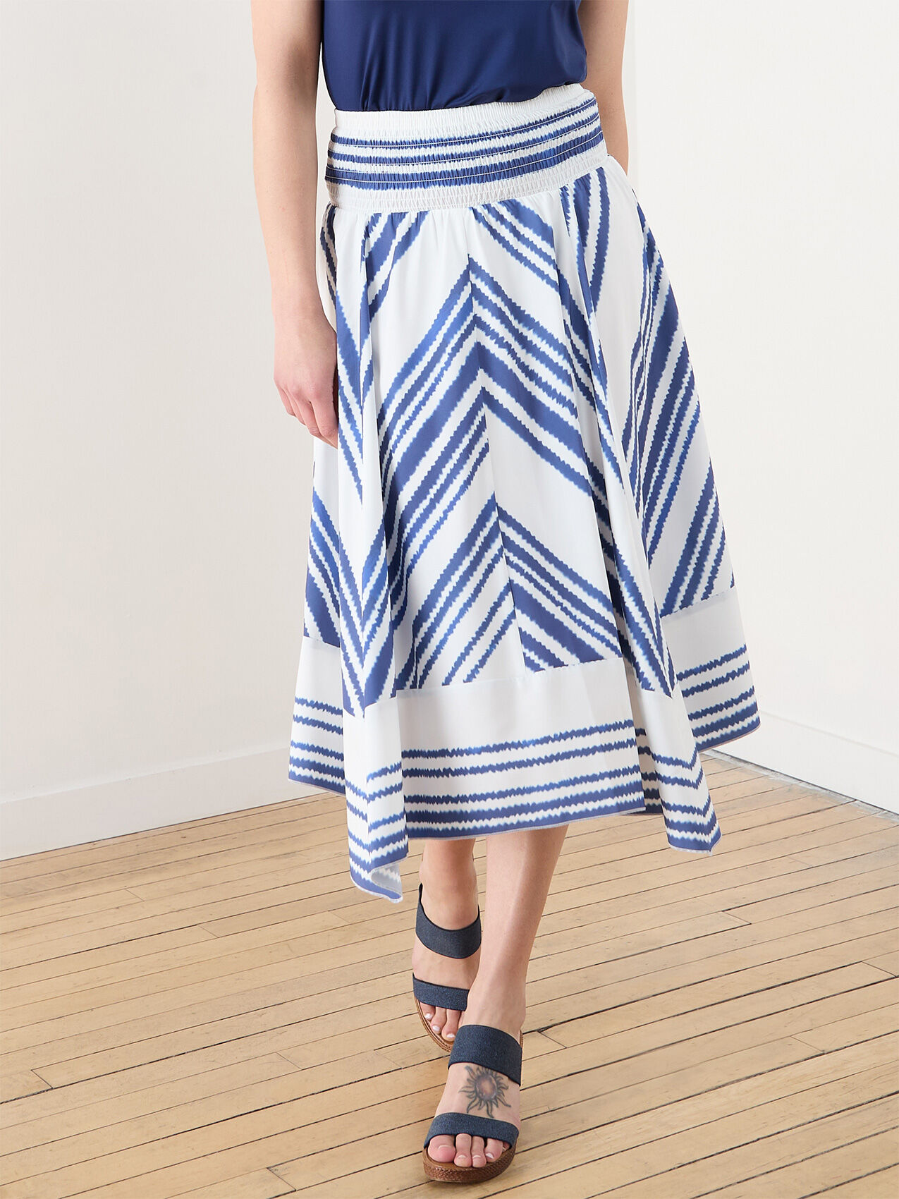 Chevron Stripe Crinkle Skirt