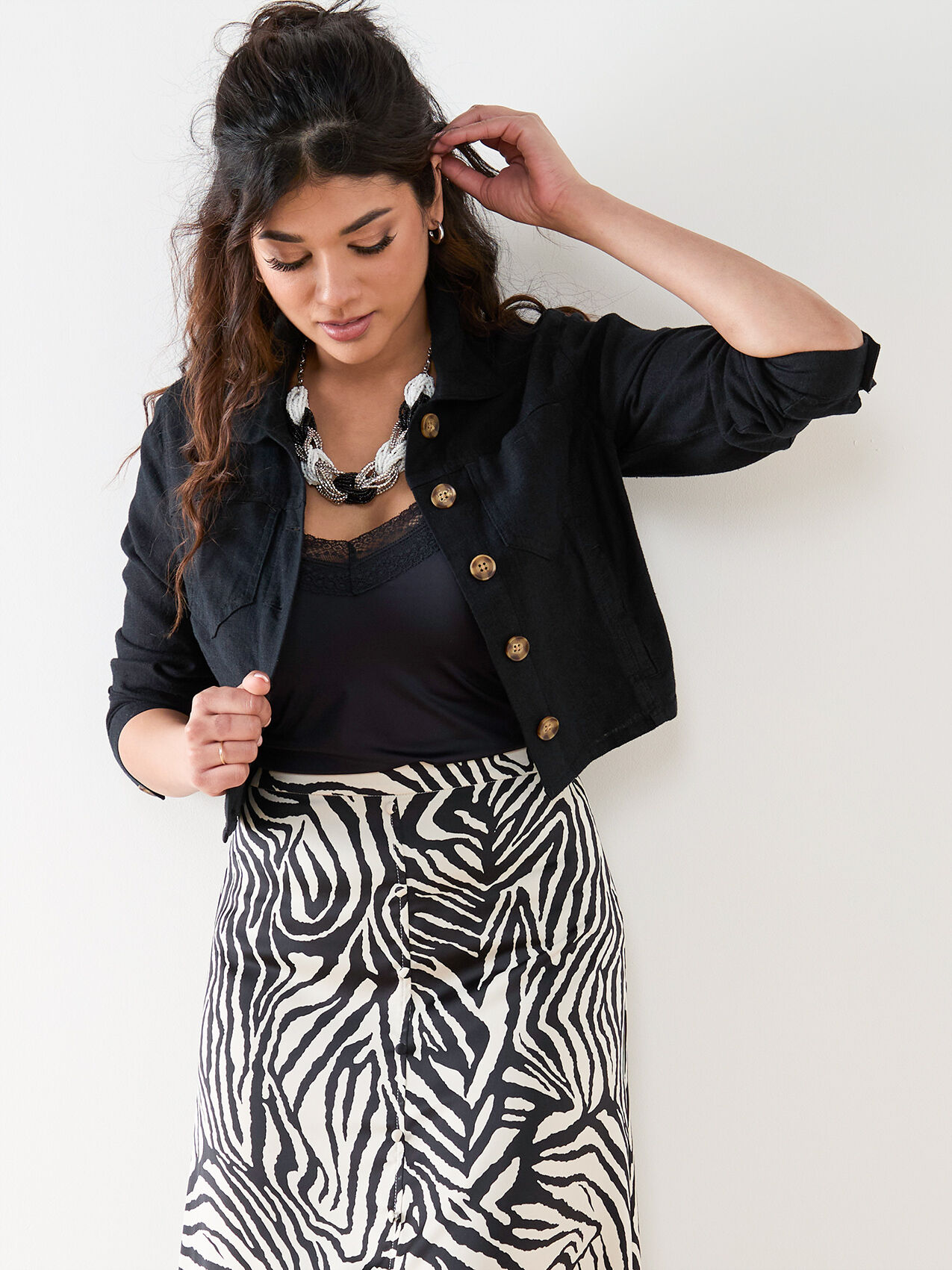 Silver/White/Black Braided Short Necklace