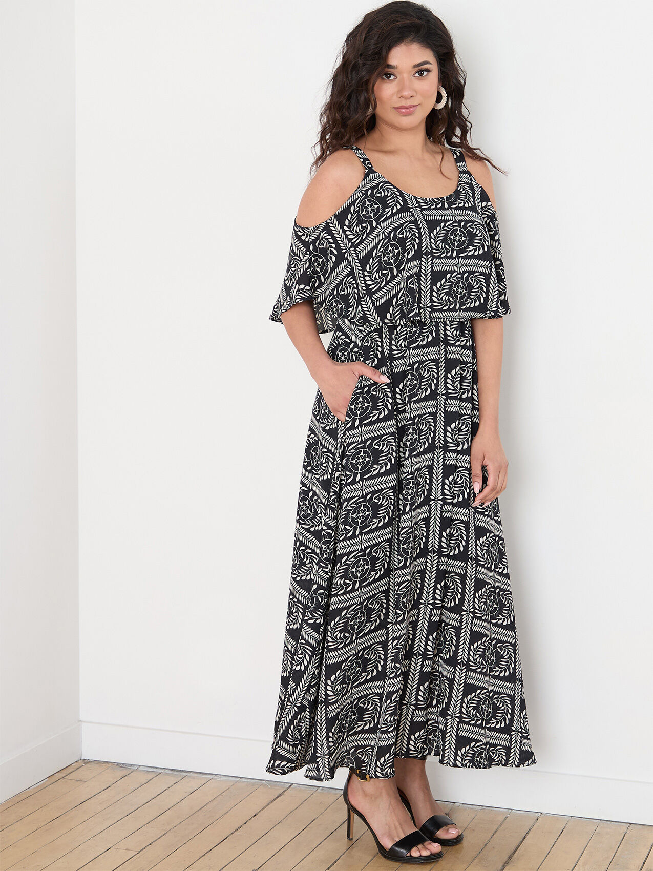 Petite Crepe de Chine Cold Shoulder Maxi Dress