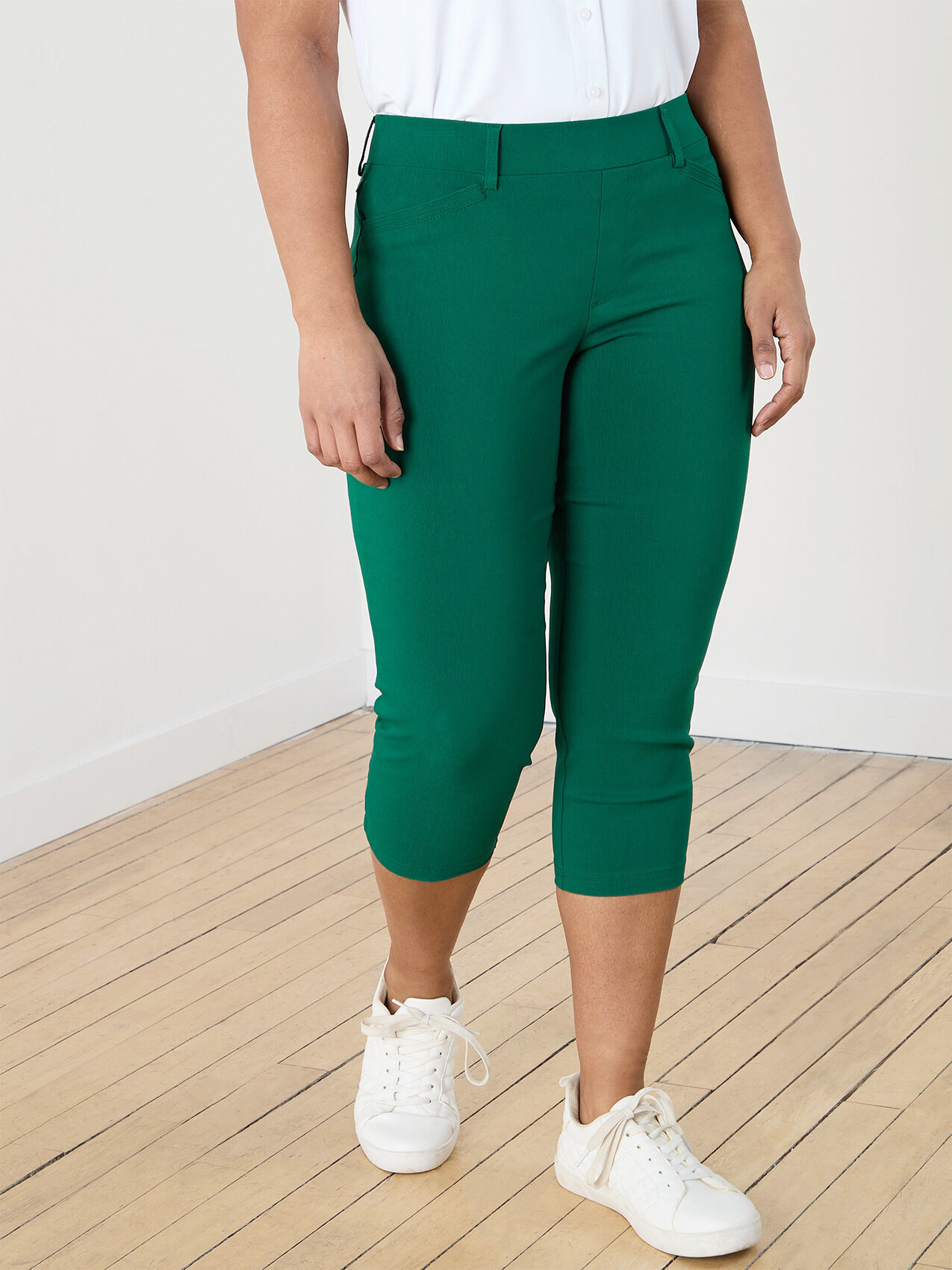 Petite Emily Slim Capris Microtwill