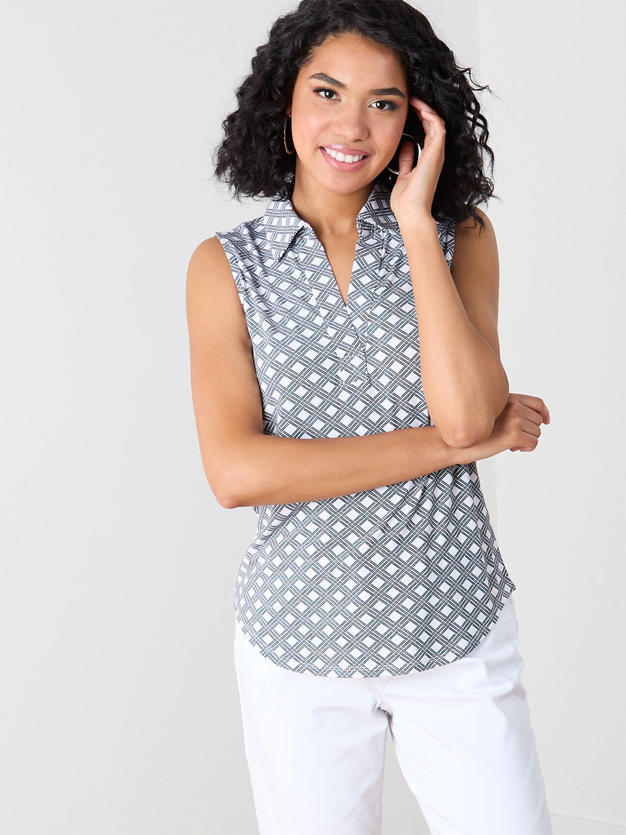 Sleeveless Collared V-Neck Top