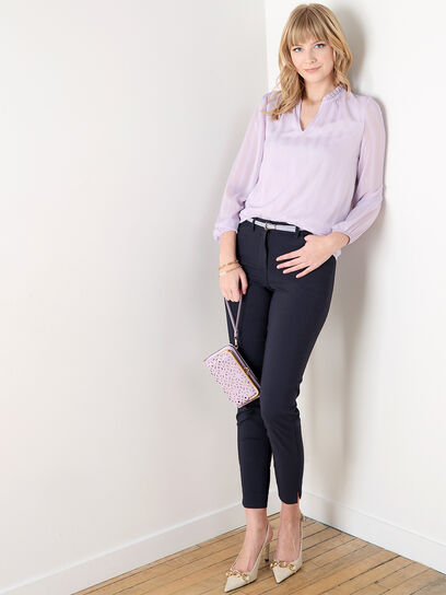 Cleo Clothing Canada - Women's Tops, Pants, Blazers, Dresses and