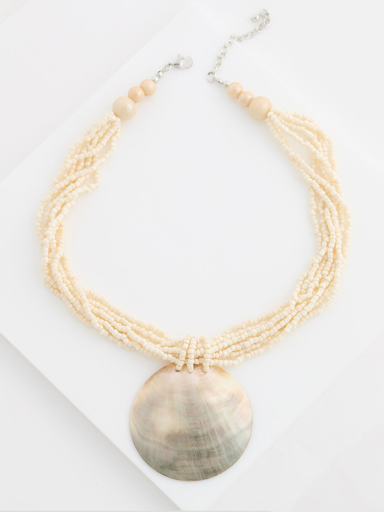 Natural Shell Sea Bead Short Necklace