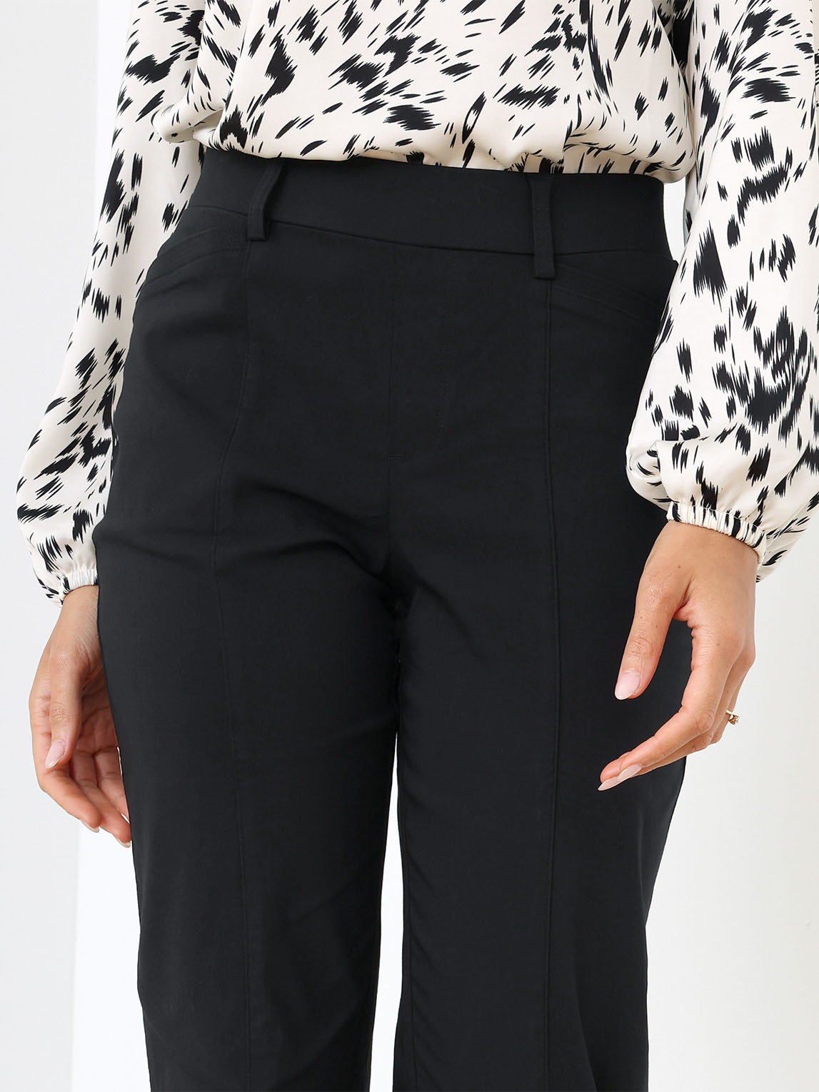 Micro Twill Slit Pants - Women - Ready-to-Wear