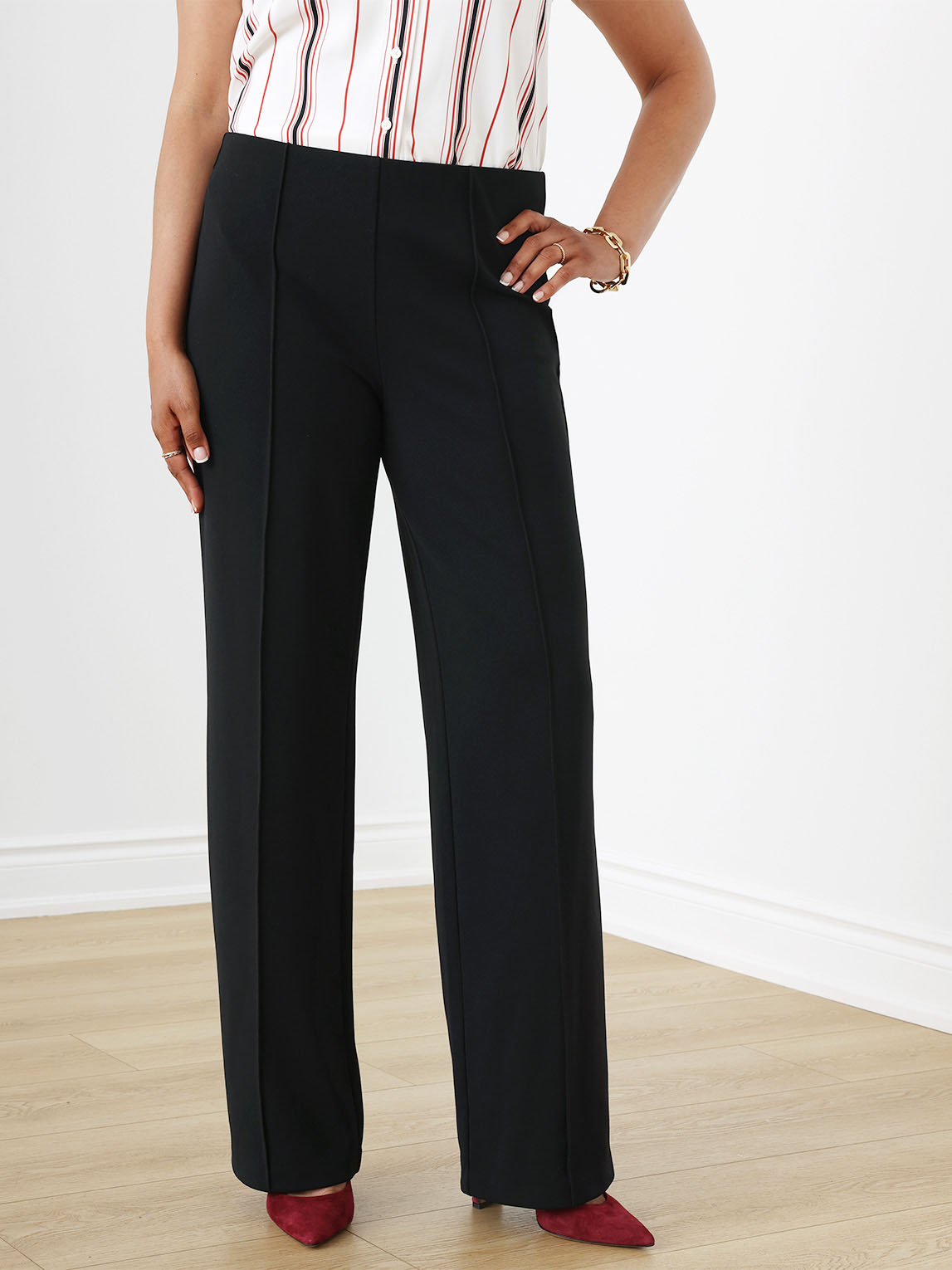 Express High Waisted Pleated Wide Leg Pant  Wide leg pants, Womens black  dress pants, High waisted