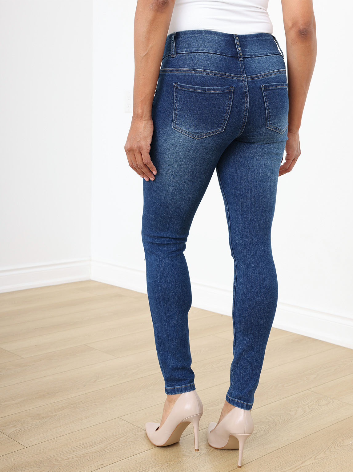 Medium Wash Slim Leg Jeans with Studs by GG Jeans